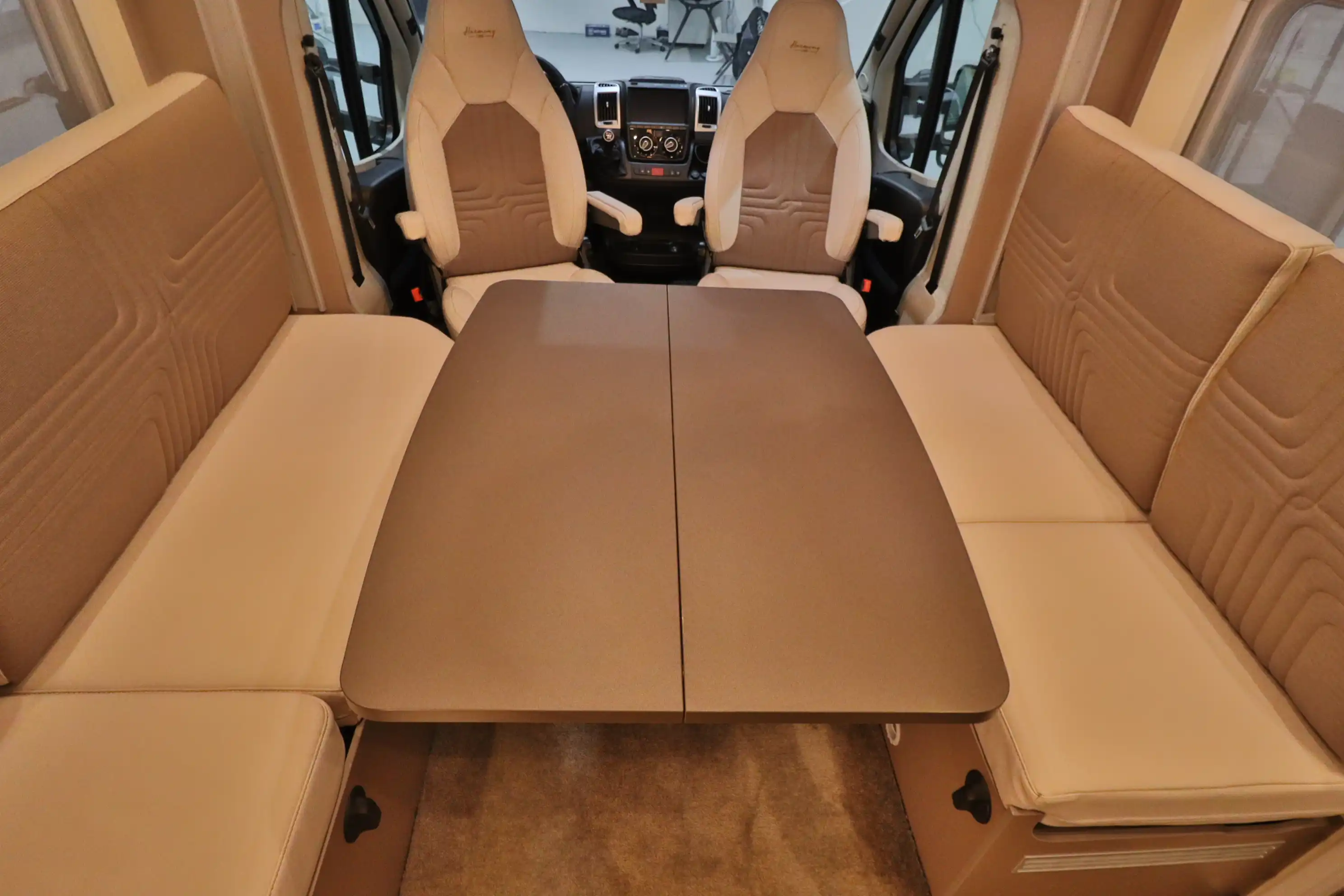 BUERSTNER Lyseo TD 680 G Harmony Line